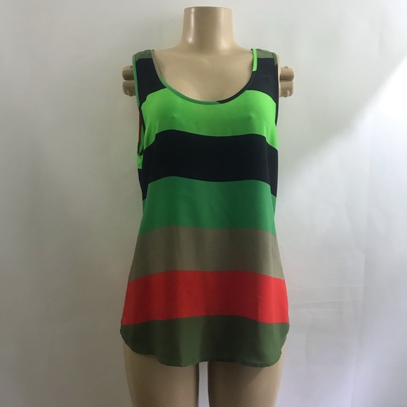 Banana Republic Tops - BANANA REPUBLIC beautiful stylish summer blouse